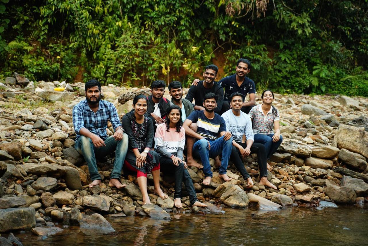Qexperiences Coorg Hotel Madikeri Ngoại thất bức ảnh