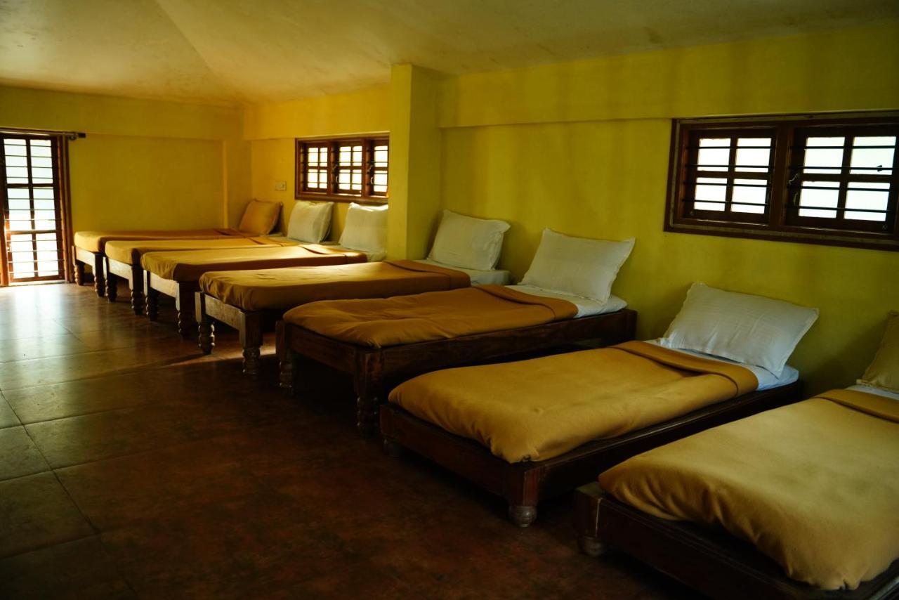 Qexperiences Coorg Hotel Madikeri Ngoại thất bức ảnh
