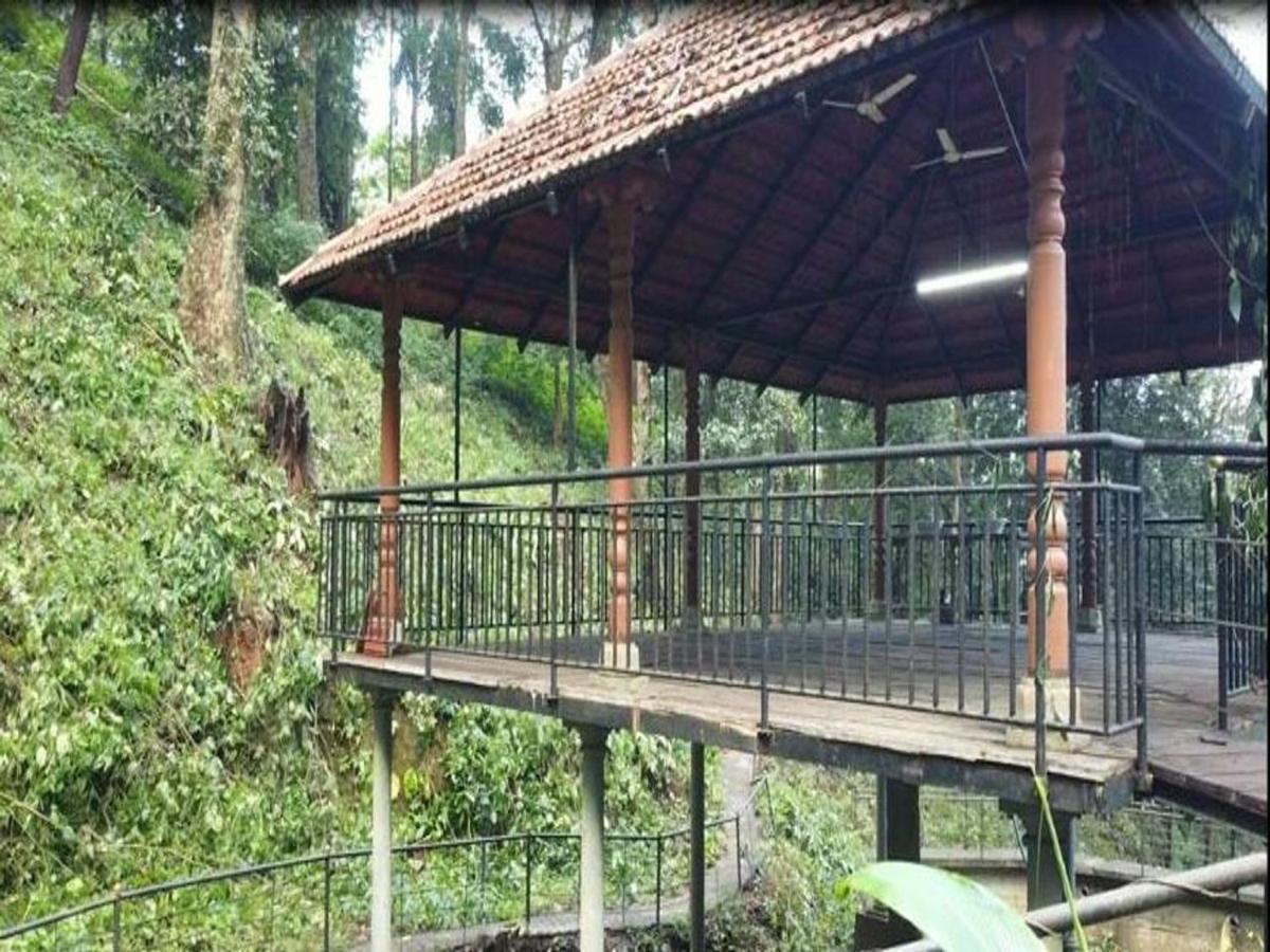 Qexperiences Coorg Hotel Madikeri Ngoại thất bức ảnh