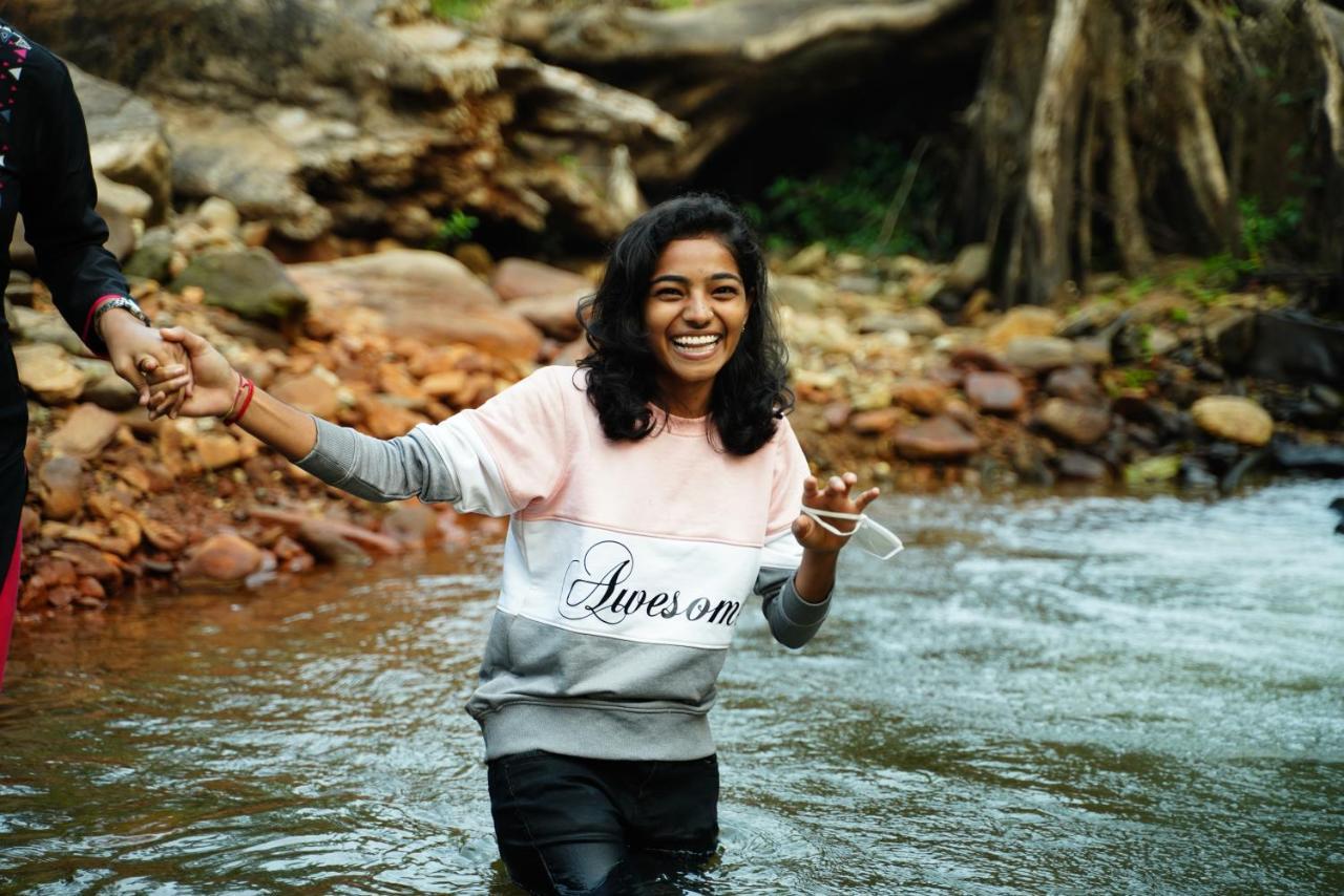 Qexperiences Coorg Hotel Madikeri Ngoại thất bức ảnh