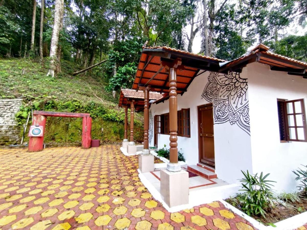 Qexperiences Coorg Hotel Madikeri Ngoại thất bức ảnh