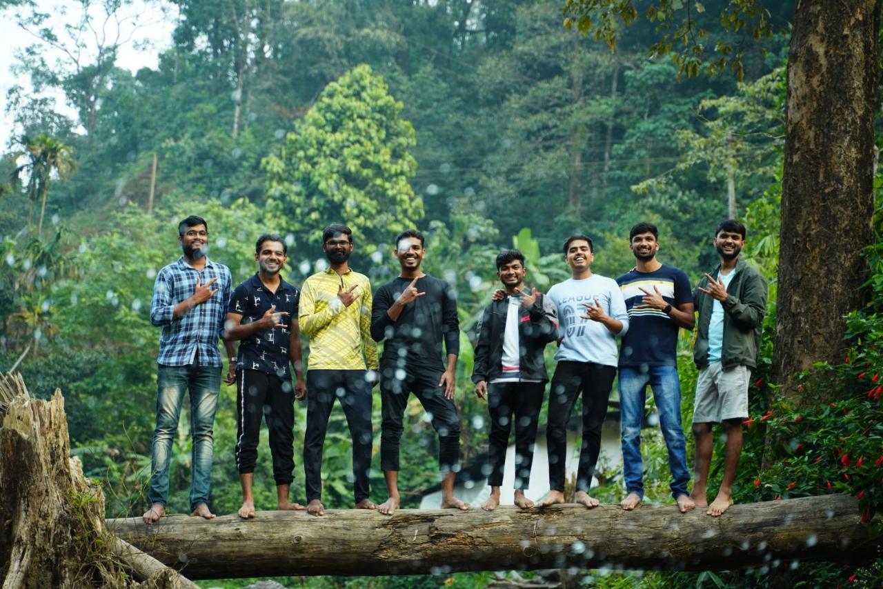 Qexperiences Coorg Hotel Madikeri Ngoại thất bức ảnh