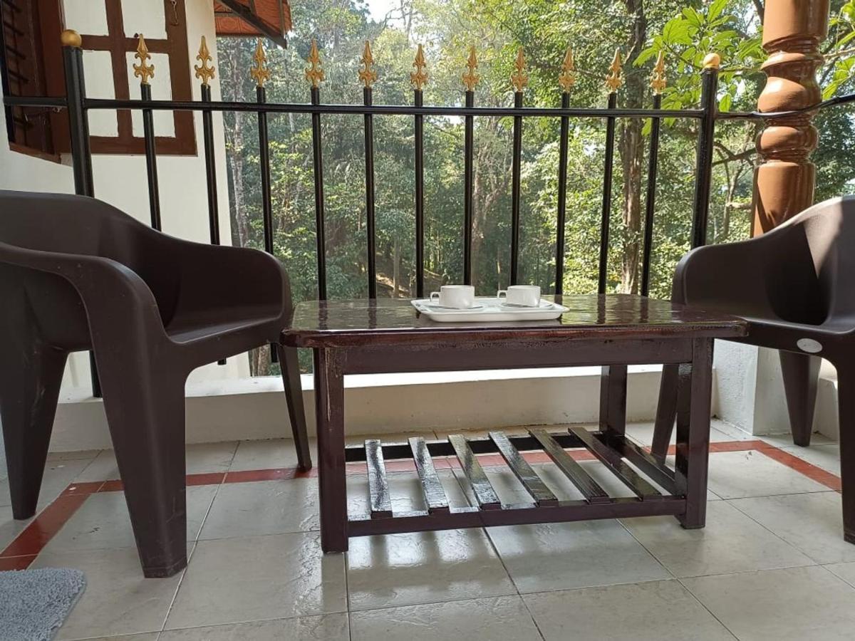 Qexperiences Coorg Hotel Madikeri Ngoại thất bức ảnh