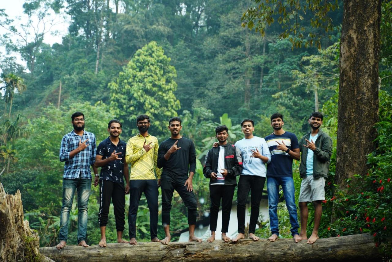 Qexperiences Coorg Hotel Madikeri Ngoại thất bức ảnh