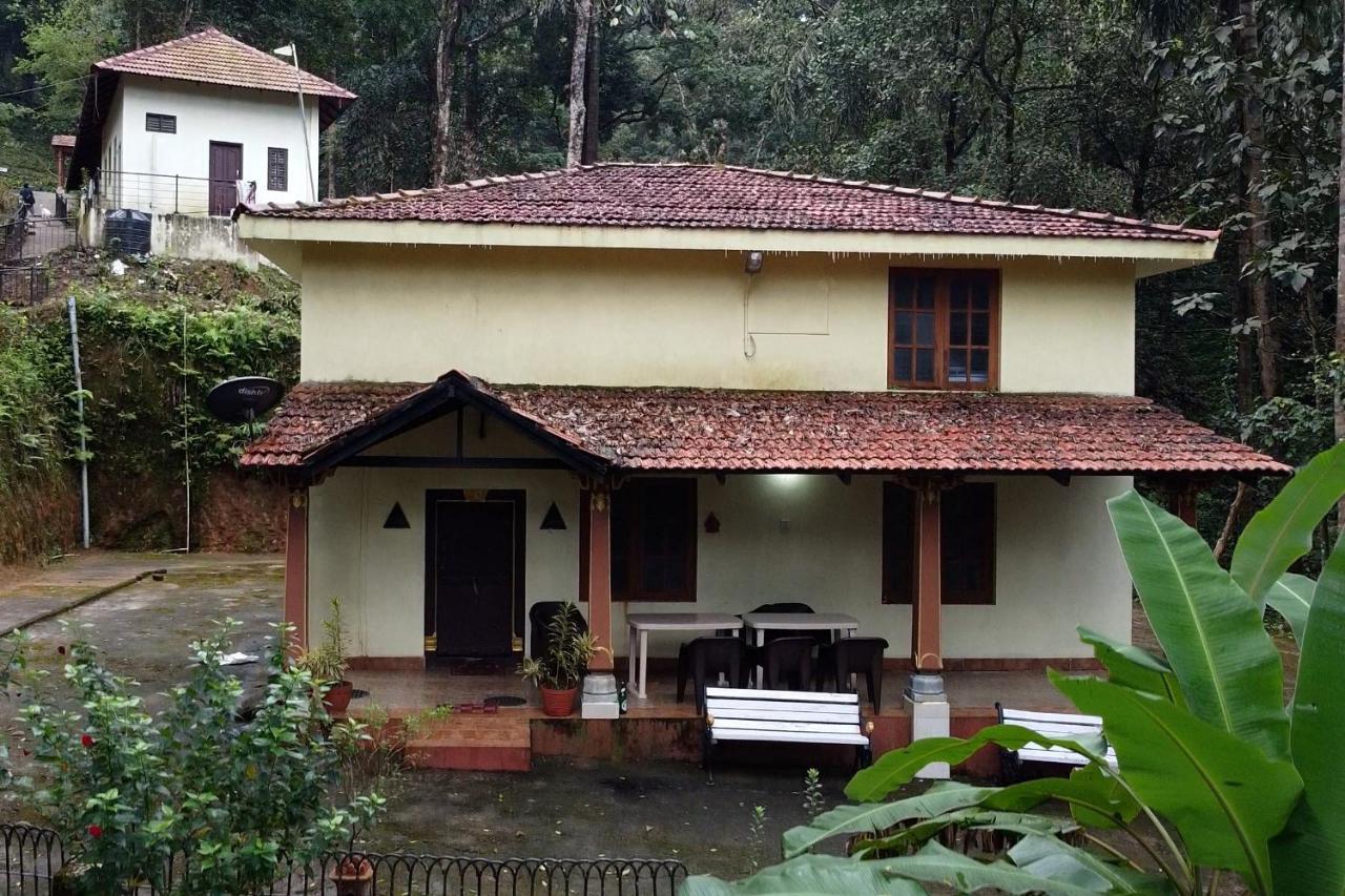 Qexperiences Coorg Hotel Madikeri Ngoại thất bức ảnh